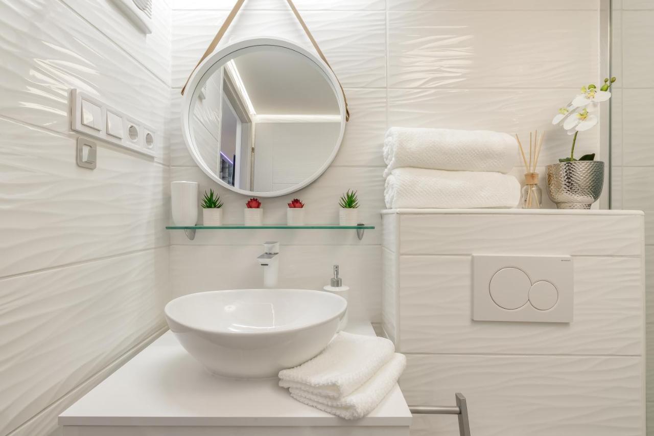 B2 City Center, Dohany Street Budapest Bagian luar foto